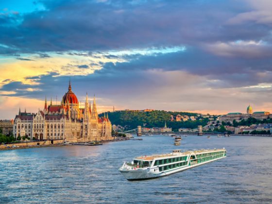 Danube River Cruise with Rabbi Weil Luxury Kosher River Cruise 2021-2022